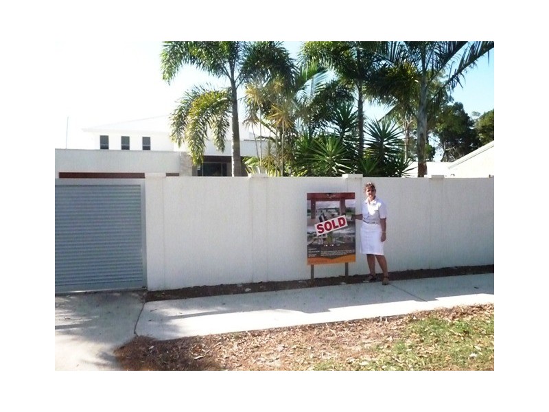 13 Esplanade, Tin Can Bay QLD 4580