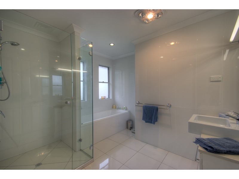 13 Esplanade, Tin Can Bay QLD 4580