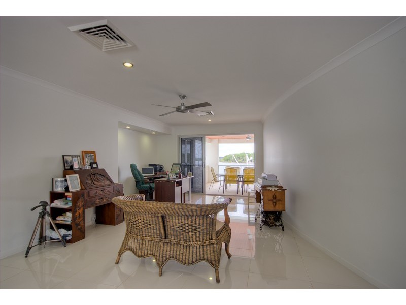 13 Esplanade, Tin Can Bay QLD 4580