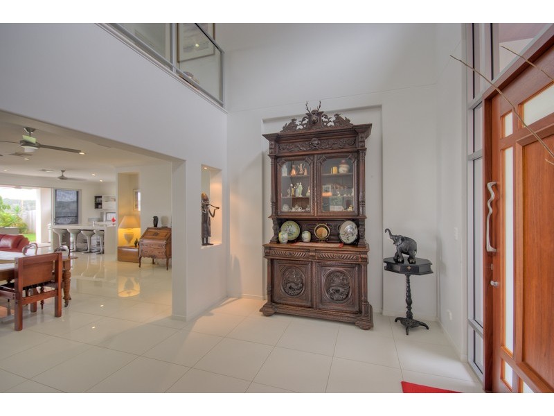 13 Esplanade, Tin Can Bay QLD 4580