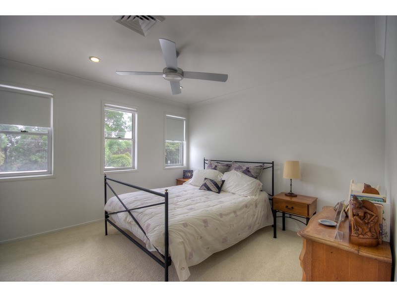 13 Esplanade, Tin Can Bay QLD 4580