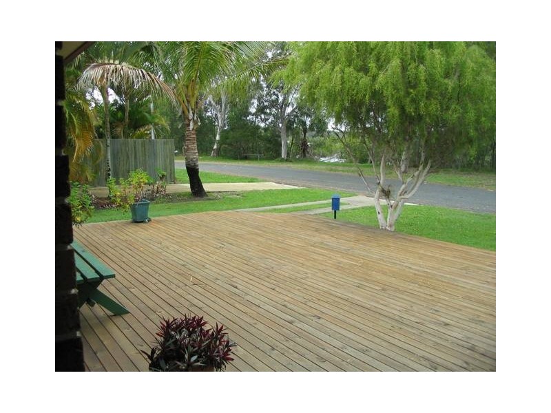 4 Mason Street, Tin Can Bay QLD 4580