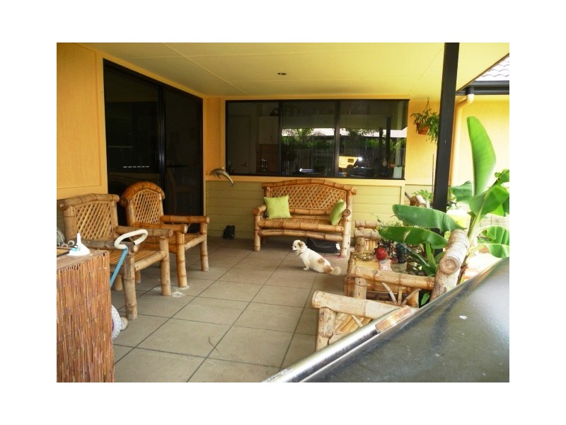 37 Acacia Cres, Tin Can Bay QLD 4580