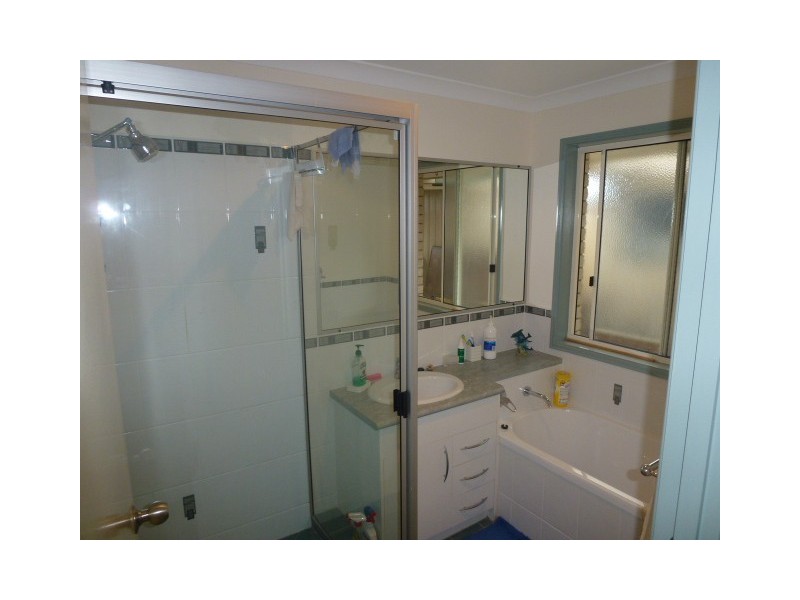 4 Duchess Court, Cooloola Cove QLD 4580