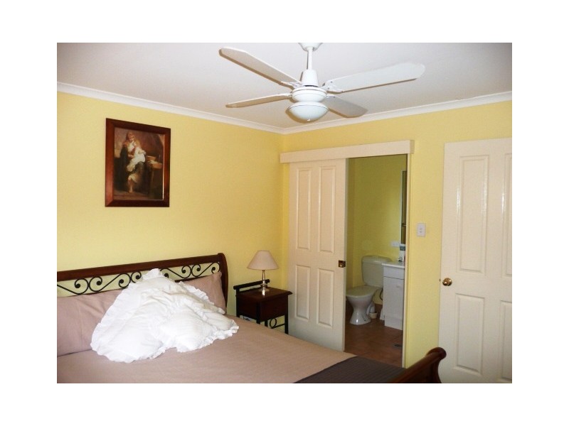 188 Queen Elizabeth Dr, Cooloola Cove QLD 4580