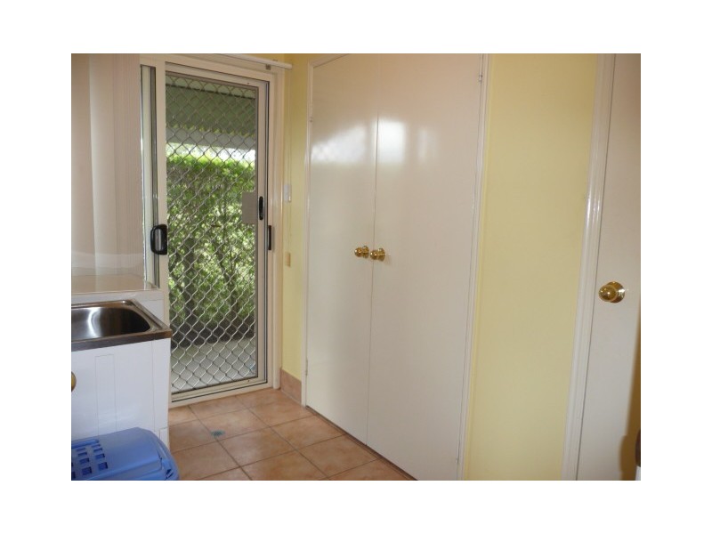 188 Queen Elizabeth Dr, Cooloola Cove QLD 4580