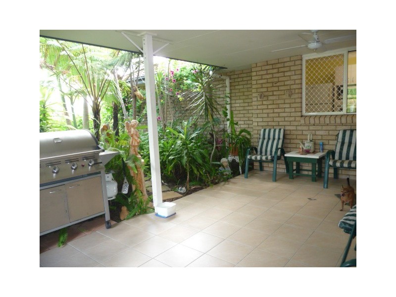 188 Queen Elizabeth Dr, Cooloola Cove QLD 4580