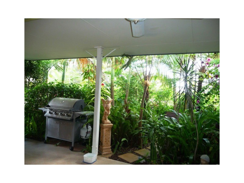 188 Queen Elizabeth Dr, Cooloola Cove QLD 4580