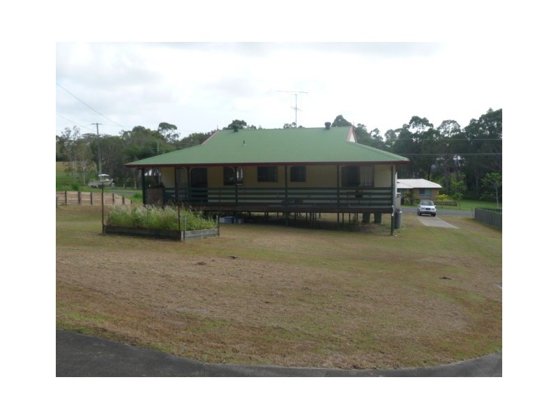 8 Investigator Avenue, Cooloola Cove QLD 4580