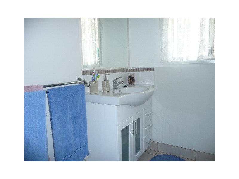 20 Regent Court, Cooloola Cove QLD 4580