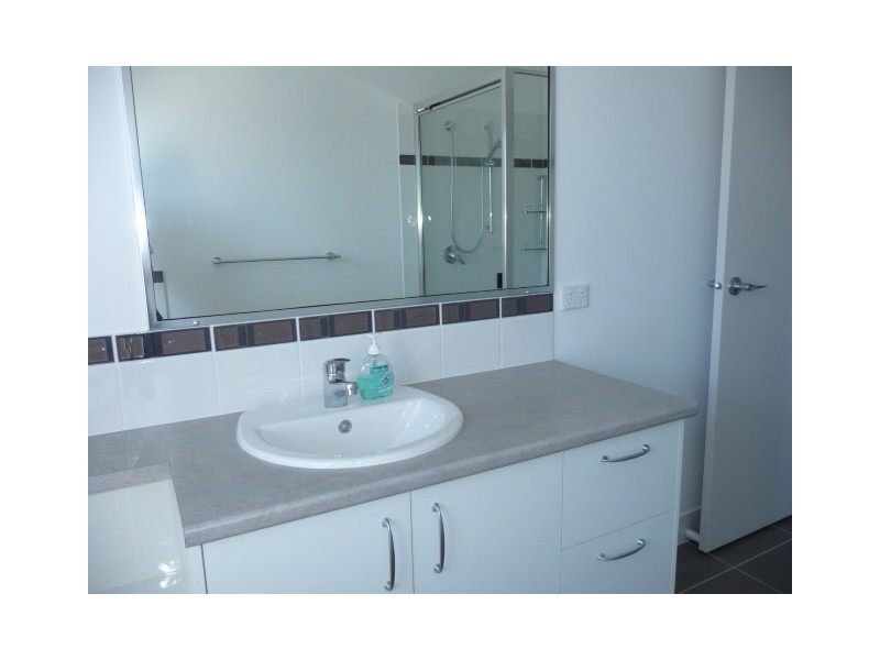 3 Aqua Place, Tin Can Bay QLD 4580