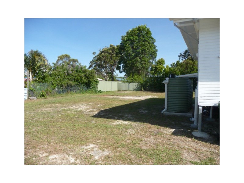 8 Doric Ct, Cooloola Cove QLD 4580