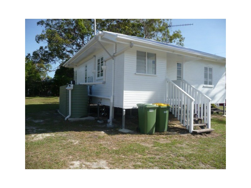 8 Doric Ct, Cooloola Cove QLD 4580