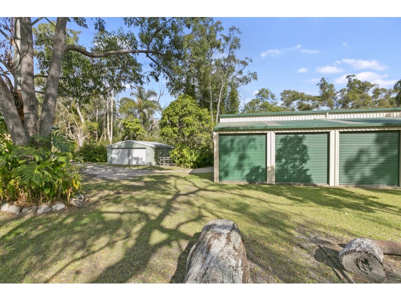 8 Seawitch Cres, Cooloola Cove QLD 4580