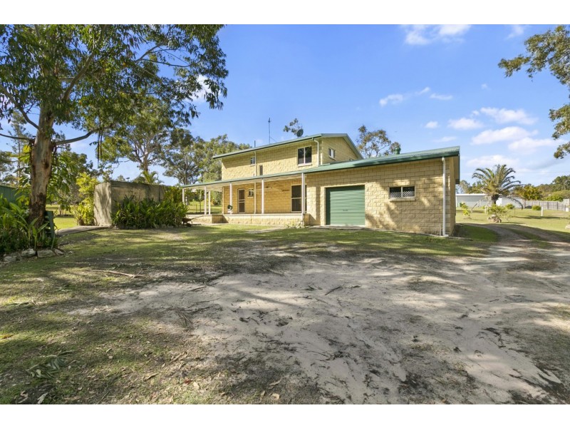 8 Seawitch Cres, Cooloola Cove QLD 4580