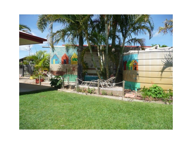 64 Nautilus Dr, Cooloola Cove QLD 4580