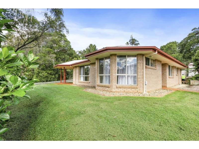 10 Investigator Ave, Cooloola Cove QLD 4580