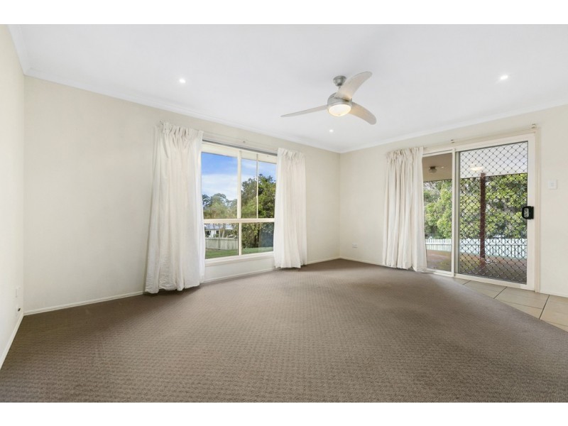 10 Investigator Ave, Cooloola Cove QLD 4580