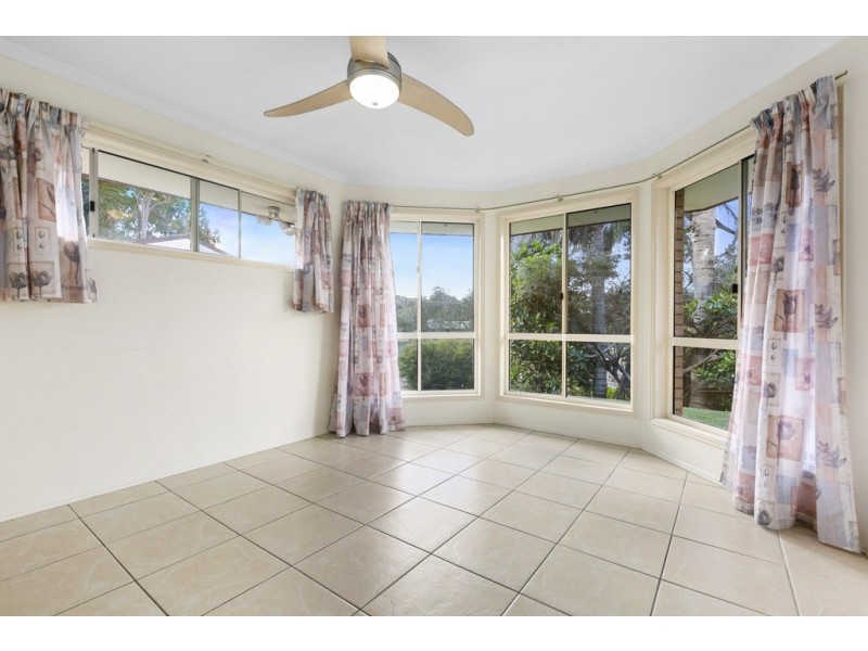 10 Investigator Ave, Cooloola Cove QLD 4580