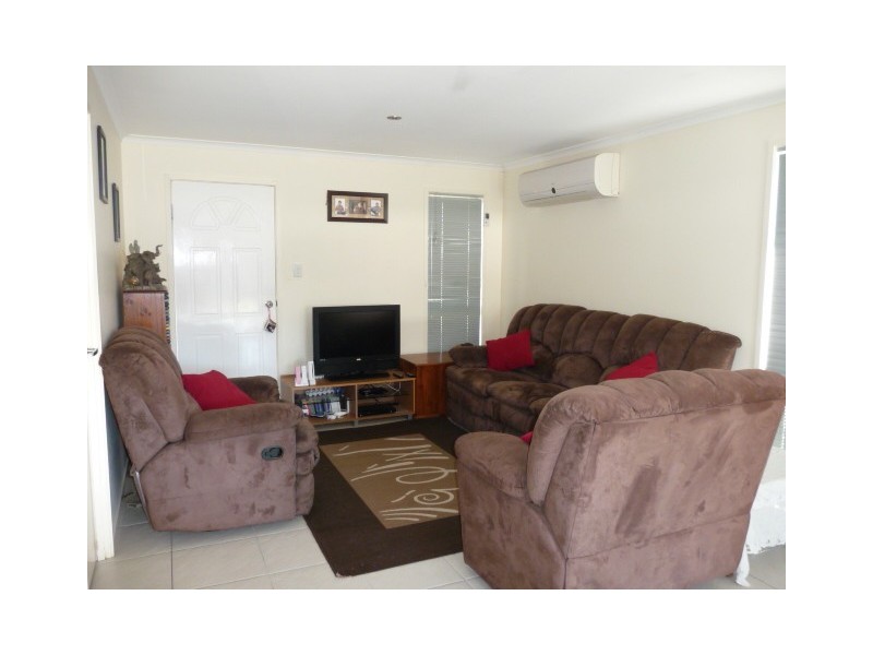 1/37 Creekside Esp, Cooloola Cove QLD 4580