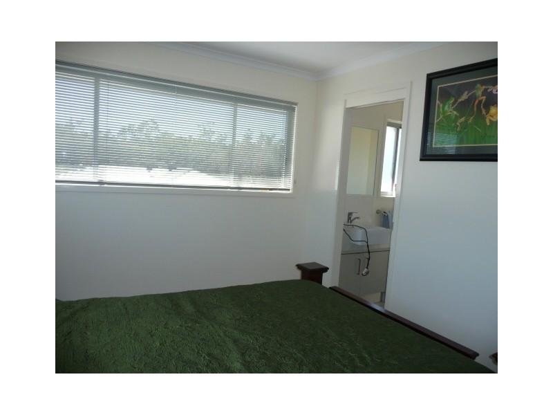 1/37 Creekside Esp, Cooloola Cove QLD 4580