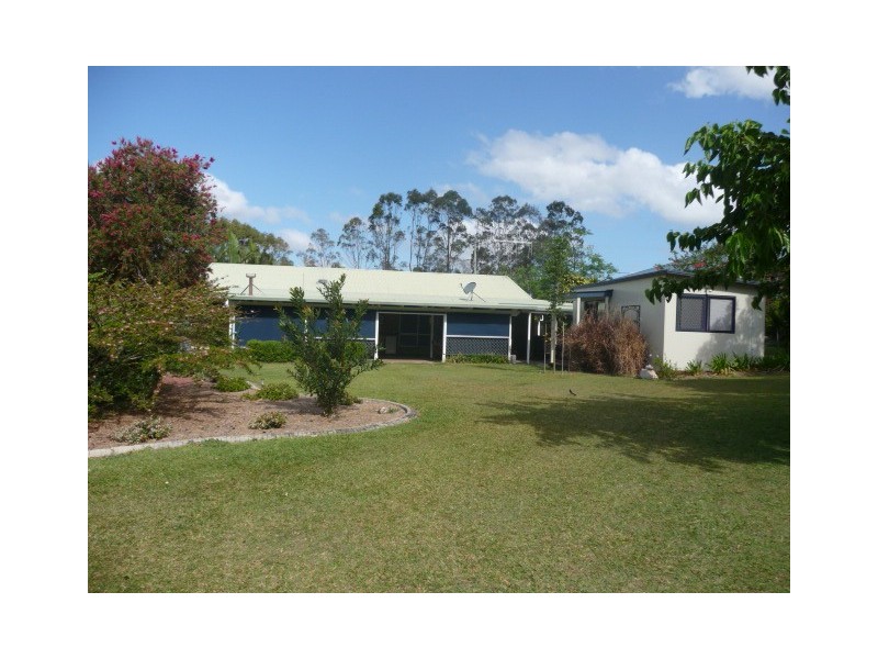 70 Endeavour Dr, Cooloola Cove QLD 4580