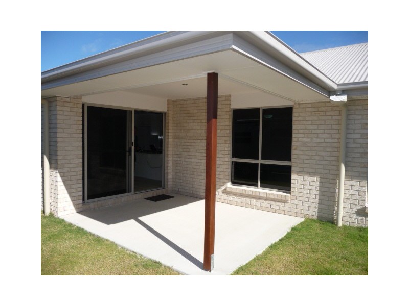 13 Callistemon Cr, Tin Can Bay QLD 4580