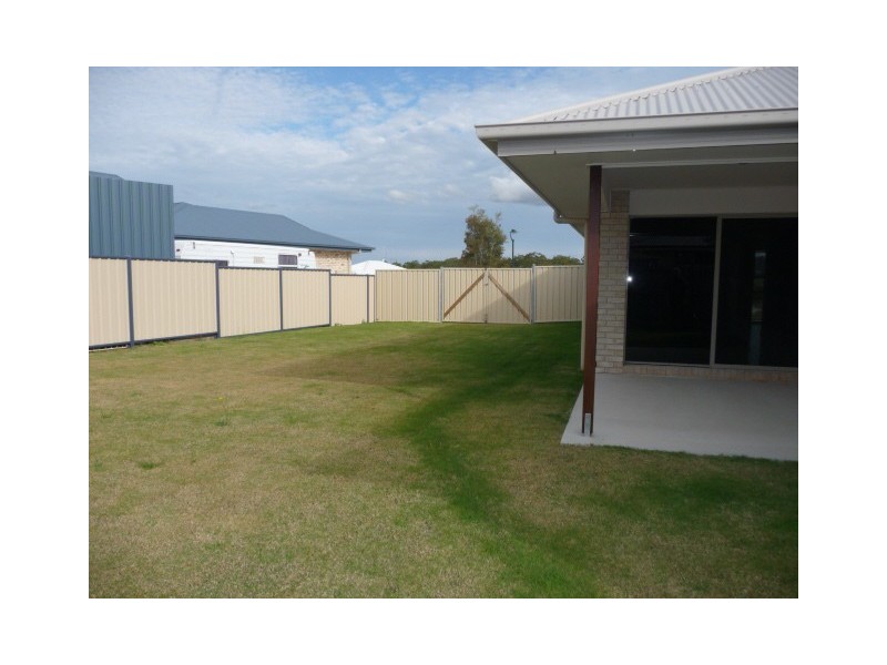 13 Callistemon Cr, Tin Can Bay QLD 4580