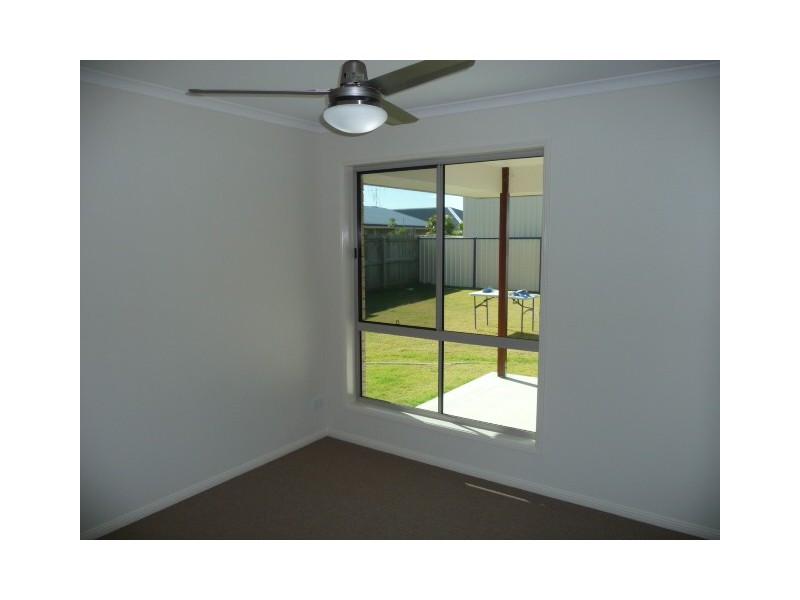 13 Callistemon Cr, Tin Can Bay QLD 4580