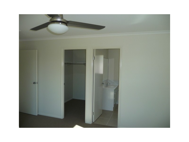 13 Callistemon Cr, Tin Can Bay QLD 4580
