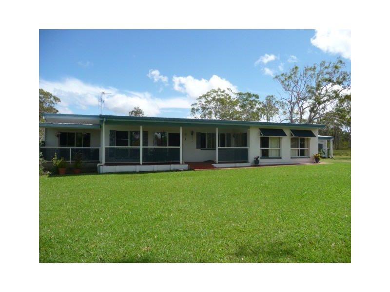 12 Waratah Dr, Cooloola Cove QLD 4580
