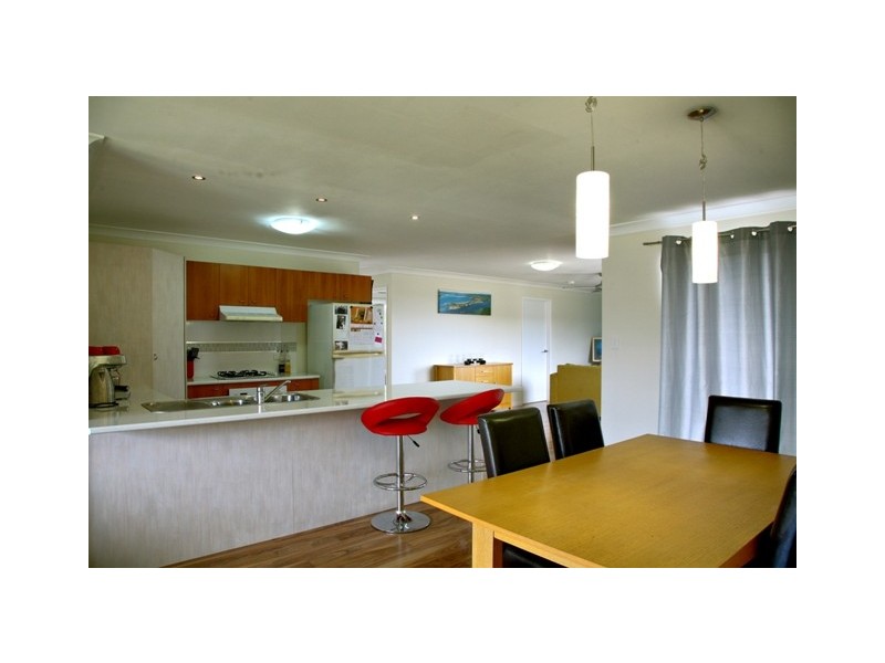 4 Aqua Place, Tin Can Bay QLD 4580