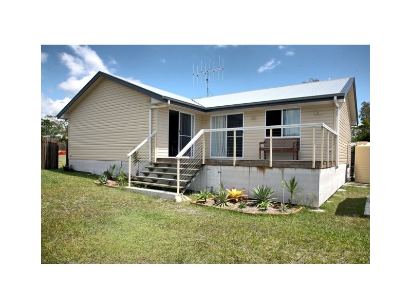 4 Aqua Place, Tin Can Bay QLD 4580