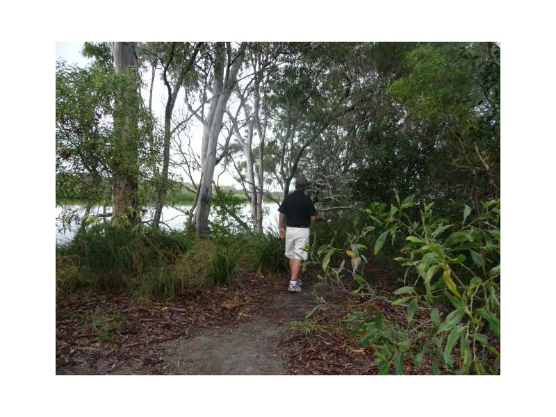 4 Aqua Place, Tin Can Bay QLD 4580