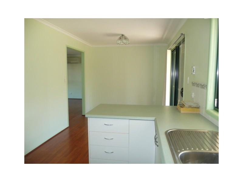 8 Gypsy Ct, Cooloola Cove QLD 4580