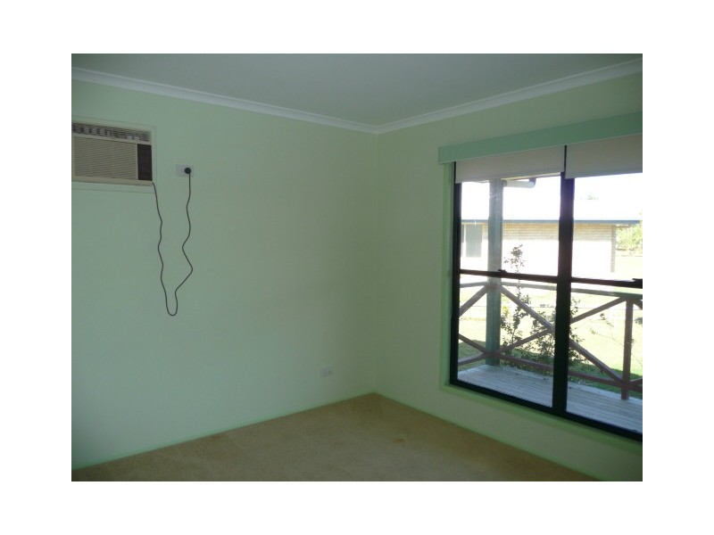 8 Gypsy Ct, Cooloola Cove QLD 4580