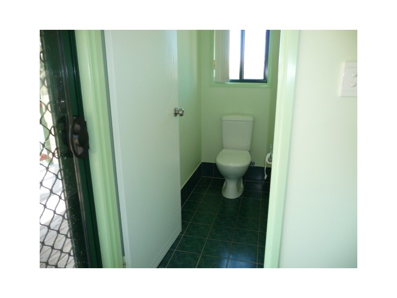 8 Gypsy Ct, Cooloola Cove QLD 4580