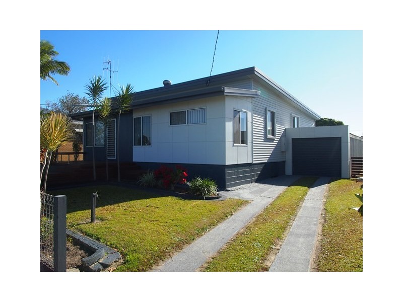 9 Whiting Street, Tin Can Bay QLD 4580