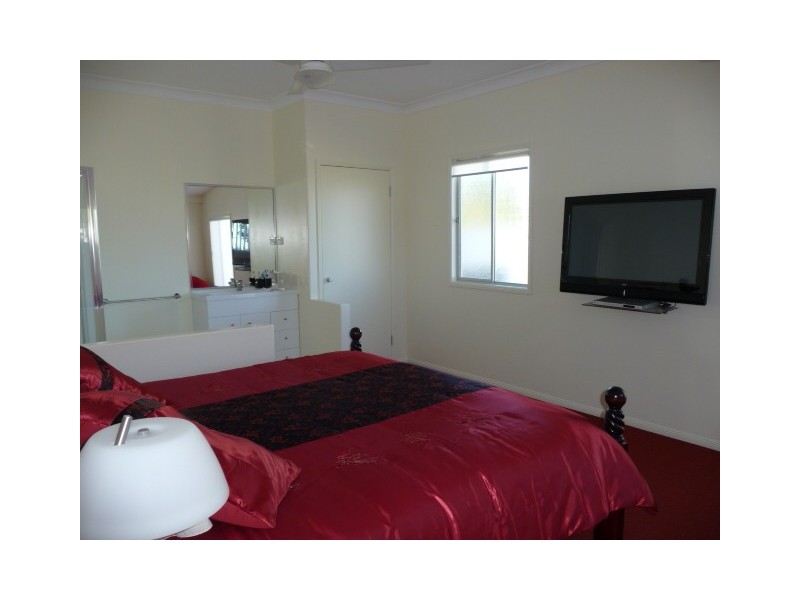 9 Whiting Street, Tin Can Bay QLD 4580