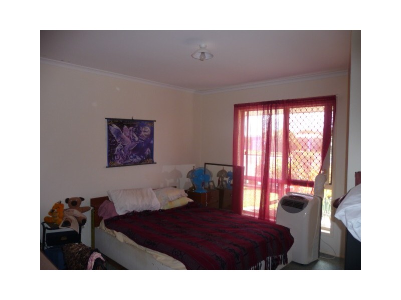 24 Marco Polo Dve, Cooloola Cove QLD 4580