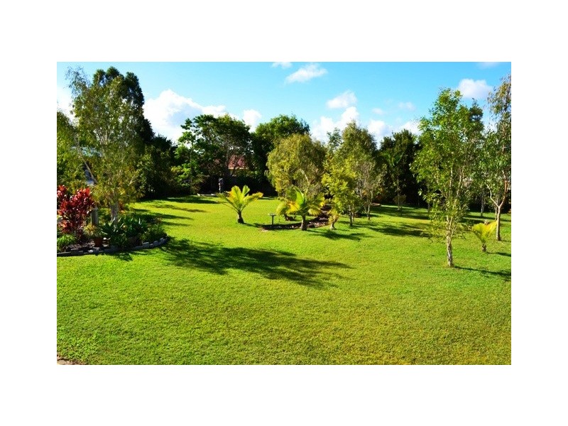 16 Achilles Avenue, Cooloola Cove QLD 4580