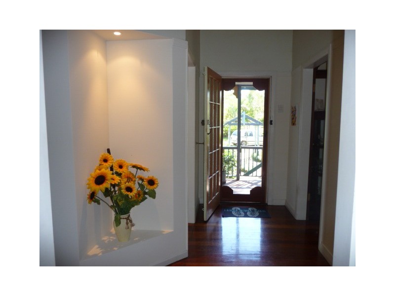 25 Discovery Dr, Cooloola Cove QLD 4580