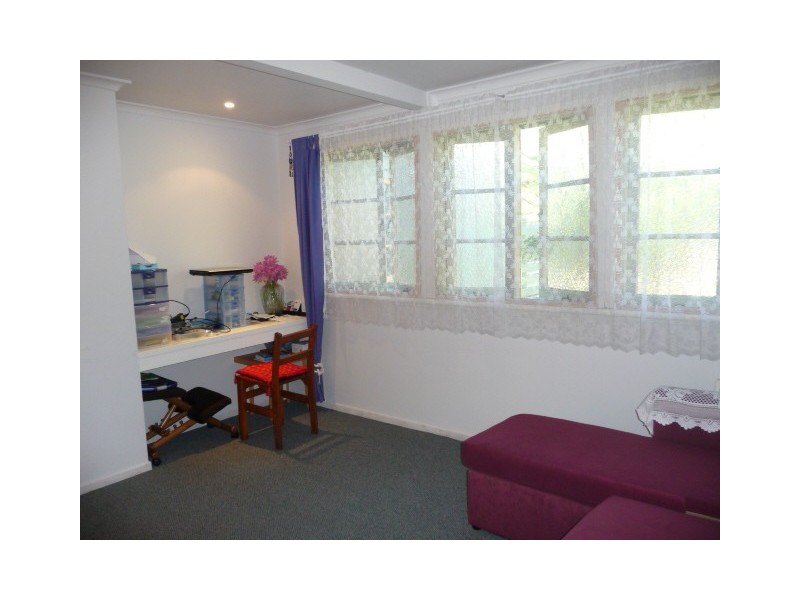 25 Discovery Dr, Cooloola Cove QLD 4580