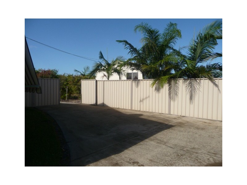 35 Mariposa Place, Cooloola Cove QLD 4580