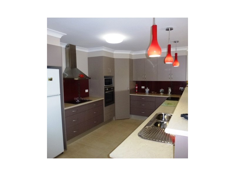 19 Tarwhine Street, Tin Can Bay QLD 4580