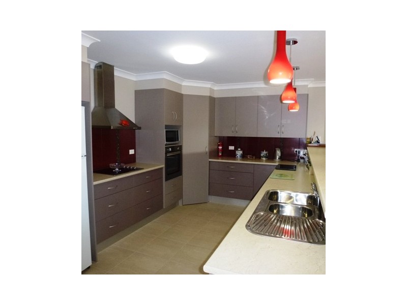 19 Tarwhine Street, Tin Can Bay QLD 4580