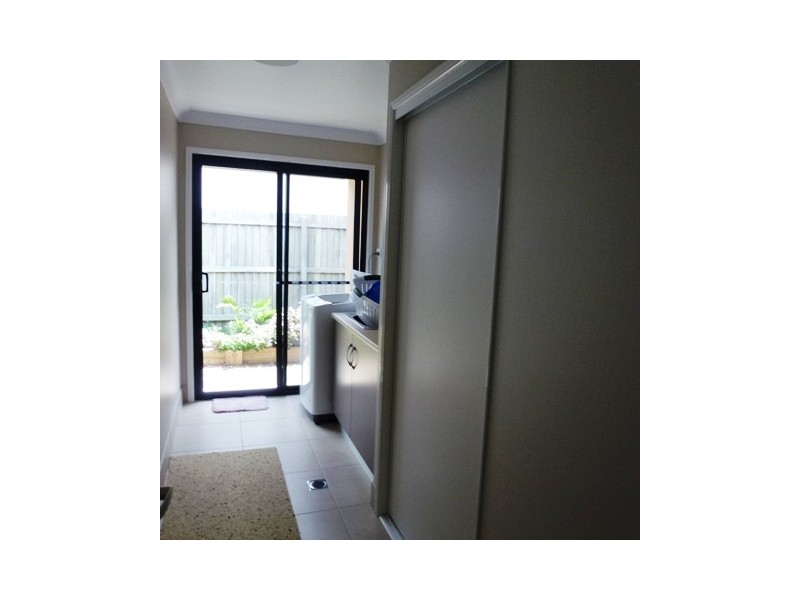 19 Tarwhine Street, Tin Can Bay QLD 4580