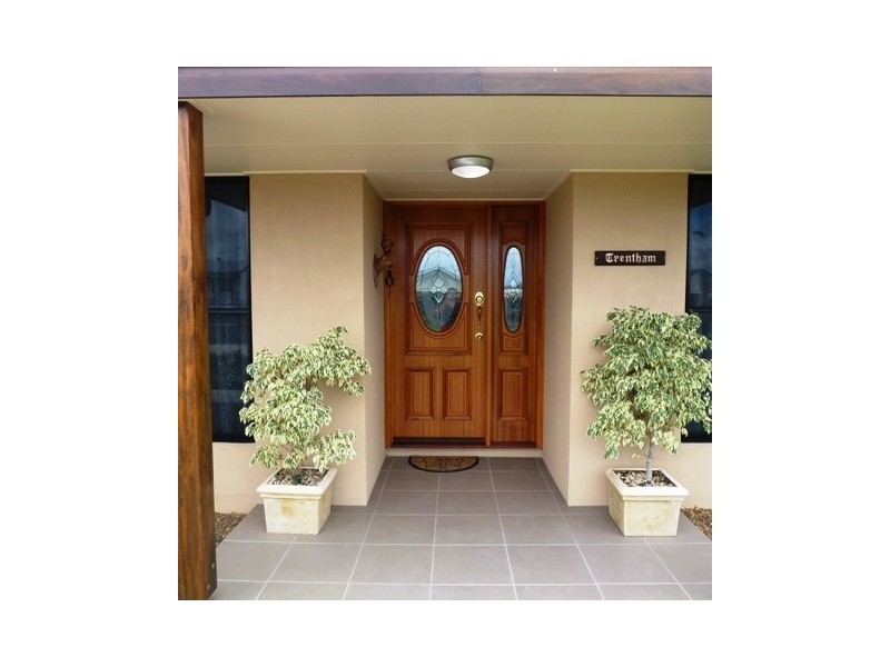19 Tarwhine Street, Tin Can Bay QLD 4580