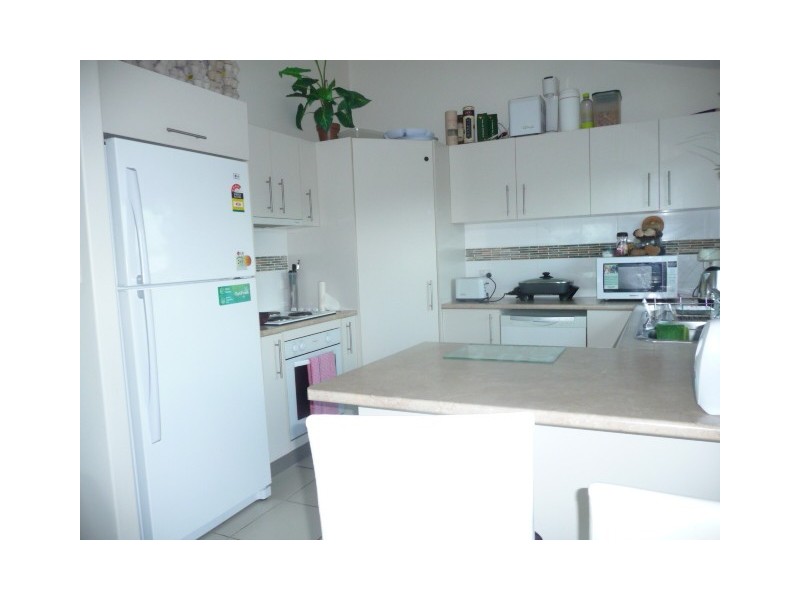 31 Canberra Ave, Cooloola Cove QLD 4580