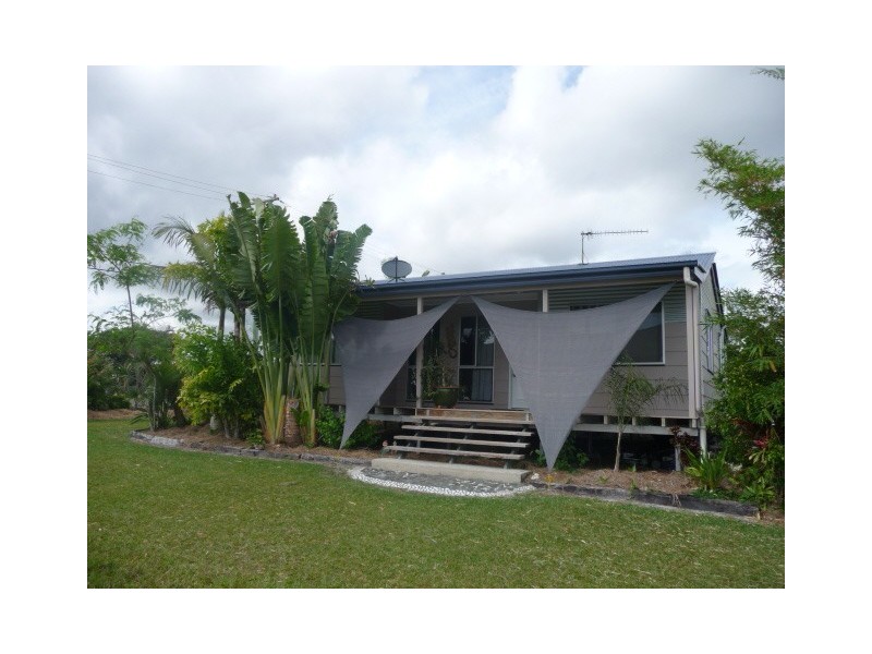 23 Marco Polo Dr, Cooloola Cove QLD 4580